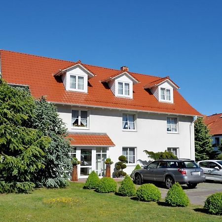 Pension Bergen Auf Rugen Exterior photo