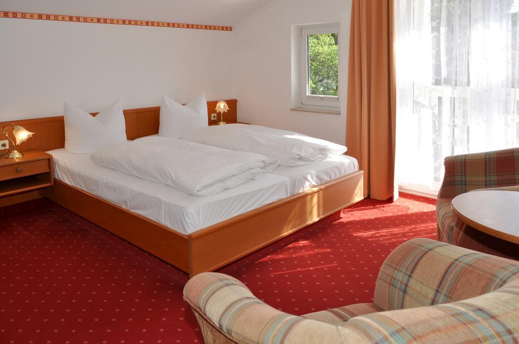 Pension Bergen Auf Rugen Room photo